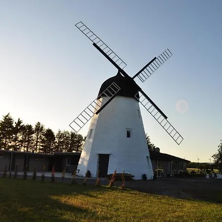 Molle Apart-hotel 3*