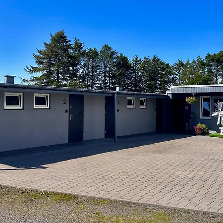 Molle Aparthotel Akirkeby