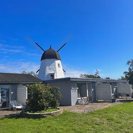 Molle Åkirkeby