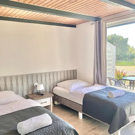 Molle Aparthotel Åkirkeby