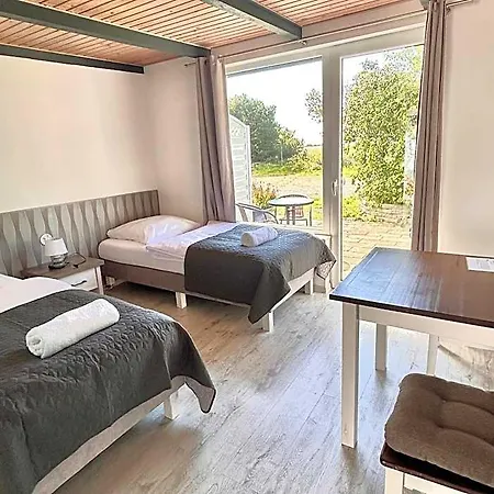 Molle Hotel apartamentowy Åkirkeby