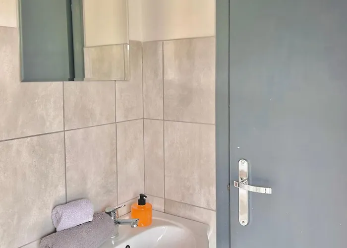 Molle Lägenhetshotell Åkirkeby